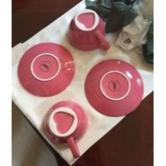 2 Starbucks Coffee Co. 2005 Pink Heart 12 oz. Cup and Saucer Set 4 Pieces LNC - Picture 3 of 7